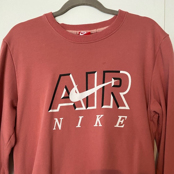 Nike Sweatshirt - Picture 2 of 5